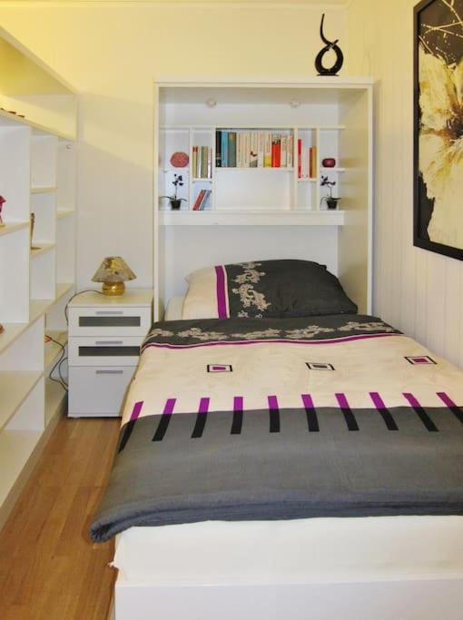 Modernes 1 Zimmer Luxusappartement Kleiner Roland Mit Parkplatz Und Balkon In Bremen Naehe Zentrum Luaran gambar