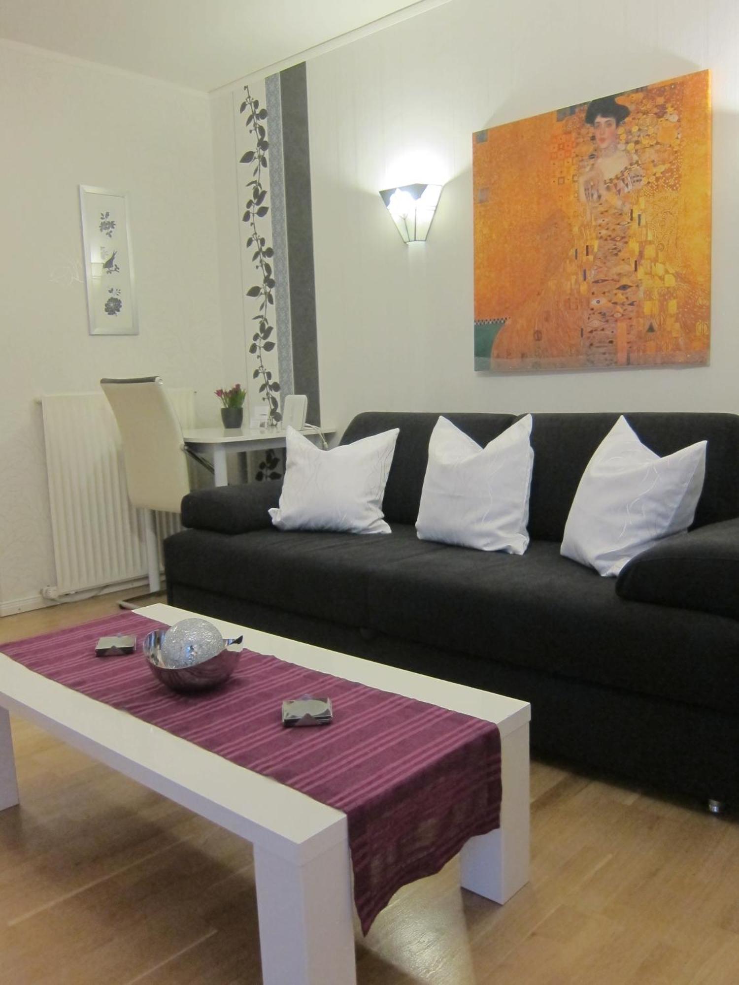 Modernes 1 Zimmer Luxusappartement Kleiner Roland Mit Parkplatz Und Balkon In Bremen Naehe Zentrum Luaran gambar